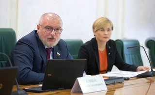 Оскорбления власти в интернете хотят приравнять к мелкому хулиганству