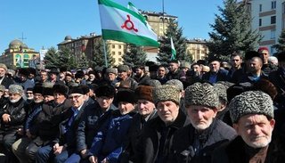 Кто со своим народом, а кто - против него!