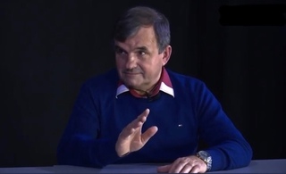 Лидеры оппозиции обязаны подать пример народу